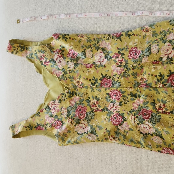 Laura Ashley 80’s Vintage Floral Sheath Dress - Picture 7 of 11